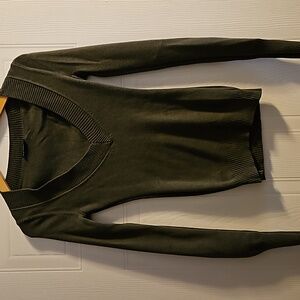 Dark green long soft sleeve